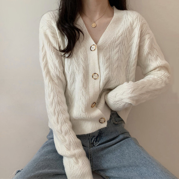 Moodne naiste vest V-kaelusega ja nööpidega