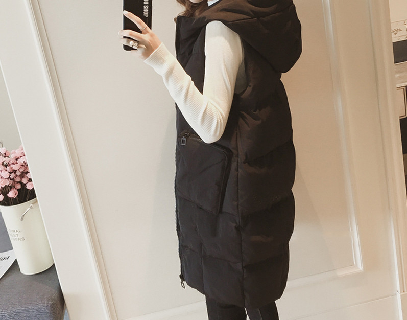 Sieviešu ziemas veste ar kapuci un izmēriem līdz 4XL