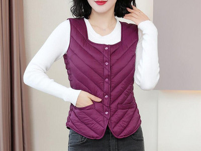 Šiuolaikinė moteriška liemenė su minkštu pamušalu ir apvalia iškirpte