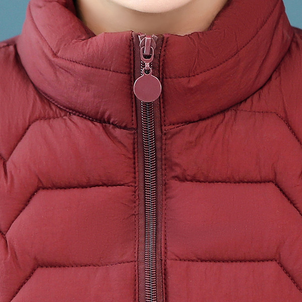 Kõrge kraega vabaaja naistevest suurusega kuni 6XL