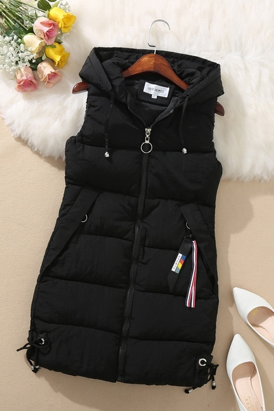 Спортно-ежедневен дамски елек с качулка и джобове