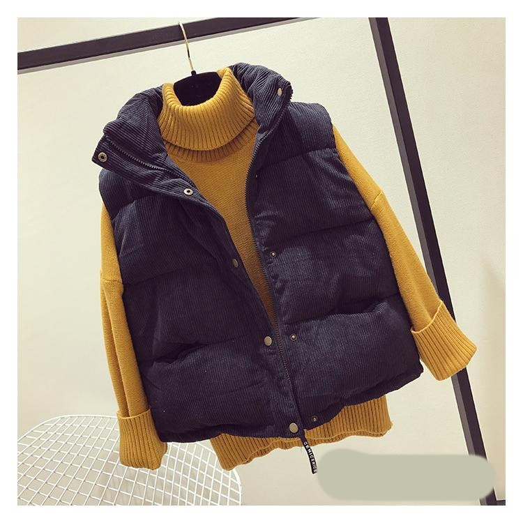 Vabaaja naiste velvetist vest lukuga kolmes värvitoonis