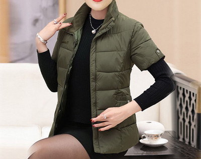 Uue mudeli kõrge krae ja tikandiga naistevest