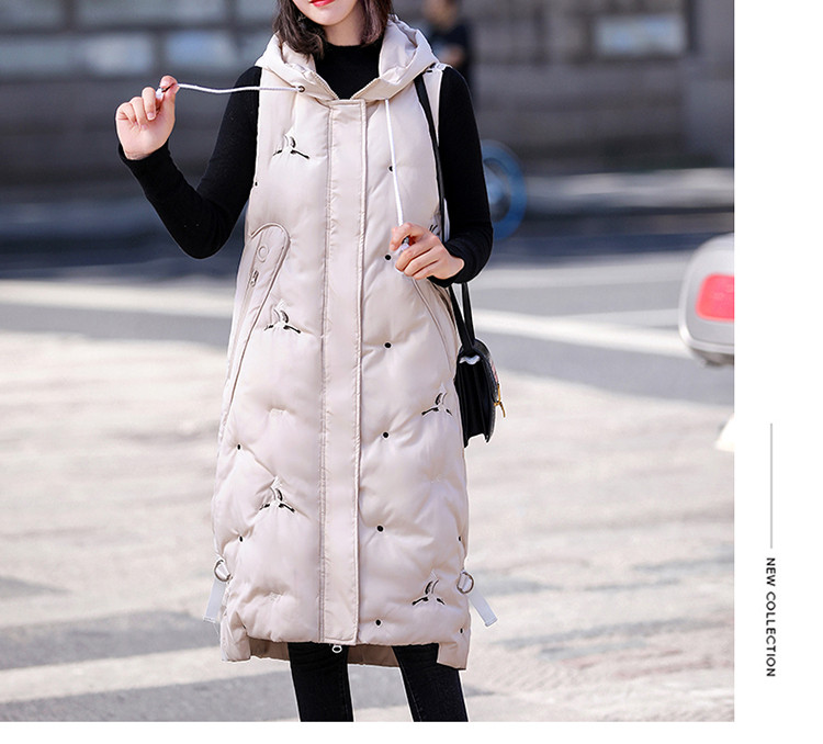 Naiste pikk tikandi ja kapuutsiga vest