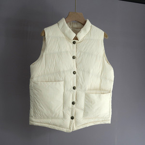 Naiste vabaaja vest nööpidega