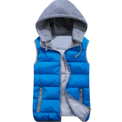 Uue mudeli kapuutsiga ja taskutega naiste talvevest