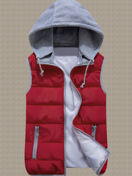 Uue mudeli kapuutsiga ja taskutega naiste talvevest