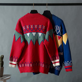 Moodne naiste kardigan lai mustriga mudel