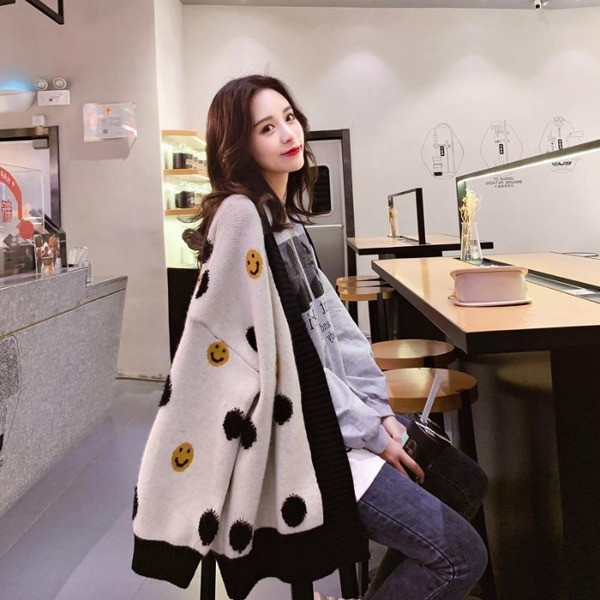 Moodne naiste pikk kardigan lai mudel