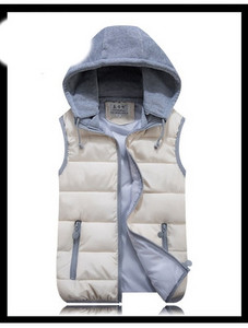 Дамски ежедневен елек с качулка и цип - подходящ за зимата