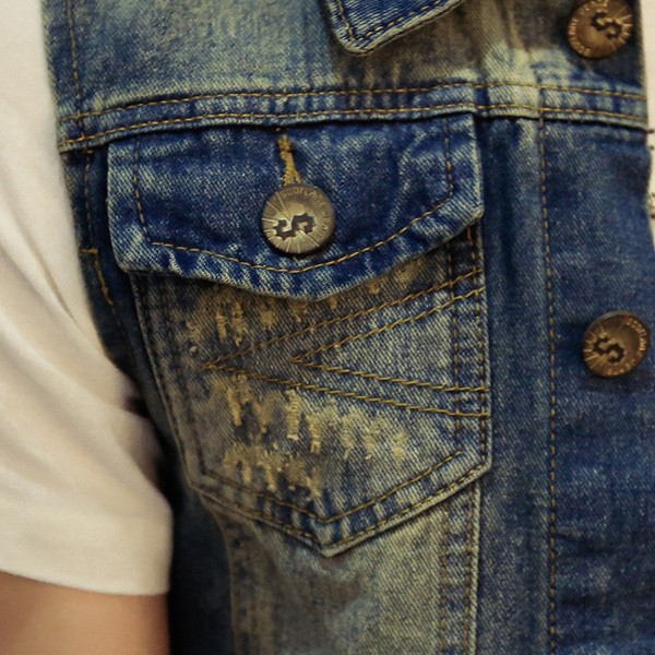 Ανδρικό τζιν γιλέκο με επιγραφές