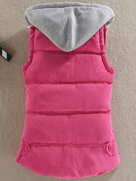 Moteriškas aksominės liemenės modelis su užtrauktuku