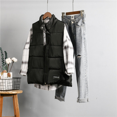 Sügisene naiste vesti lai kõrge kraega mudel