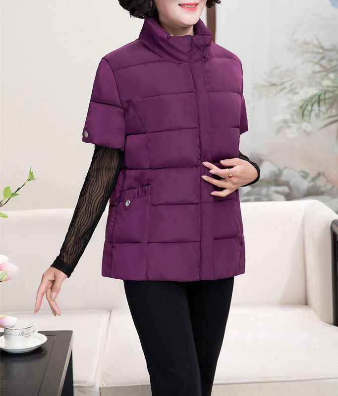 Šiuolaikinė moteriška vilnonė liemenė trumpomis rankovėmis ir aukšta apykakle