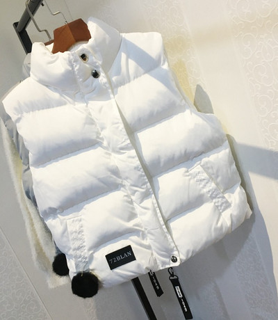 Dviejų modelių laisvalaikio moteriška liemenė aukšta apykakle