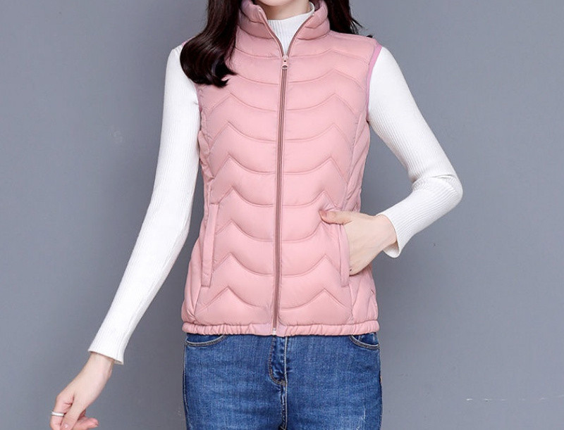 Naiste kerge lukuga vest