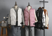 Uue mudeli kõrge kraega naiste vabaajavest