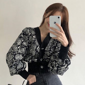 Stiilne naiste lühike kardigan mustri ja spitsikaelusega