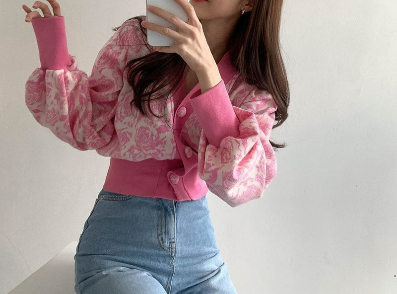 Stiilne naiste lühike kardigan mustri ja spitsikaelusega