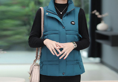 Naujo modelio moteriška liemenė aukšta apykakle ir kaklaraiščiais