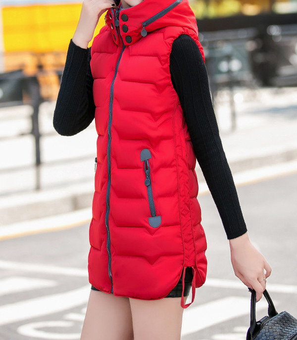 Νέο μοντέλο γυναικείο γιλέκο με κουκούλα κατάλληλο για το χειμώνα