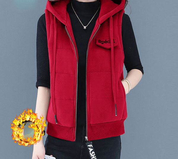 Laisva moteriška liemenė su gobtuvu ir vidutinio ilgio