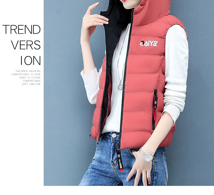 Naiste vabaaja vest kapuutsi ja taskuga