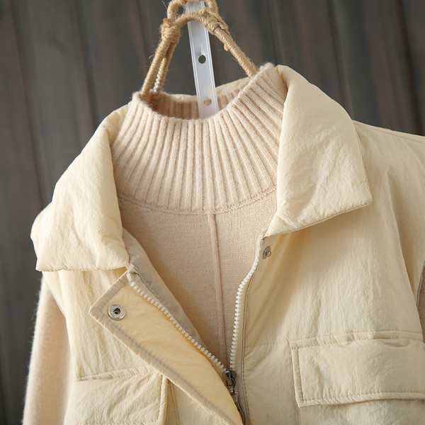 Laisvalaikiška moteriška liemenė su juosmens raiščiais ir užtrauktuku