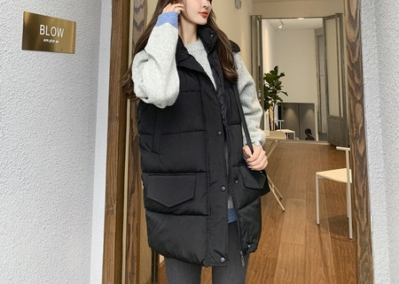 Naiste talvine lai ja pikk kapuutsiga vest