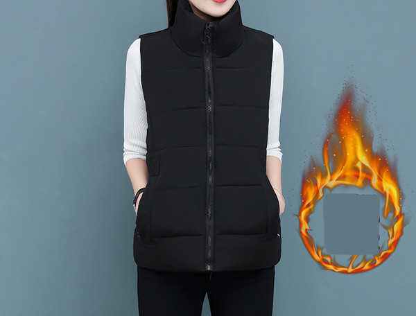 Lühike tõmblukuga sügis-talvine vest naistele