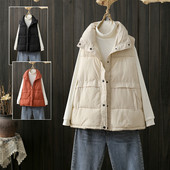 Nööpide ja kõrge kraega naiste vest