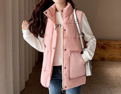 Naiste vabaajavest kõrge kraega ja suurustega kuni 3XL