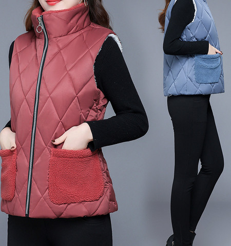 Moteriška rudens-žiemos liemenė su šiltu pamušalu ir užtrauktuku