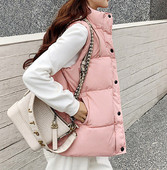 Sportsko-casual ženski prsluk s kapuljačom i gumbima