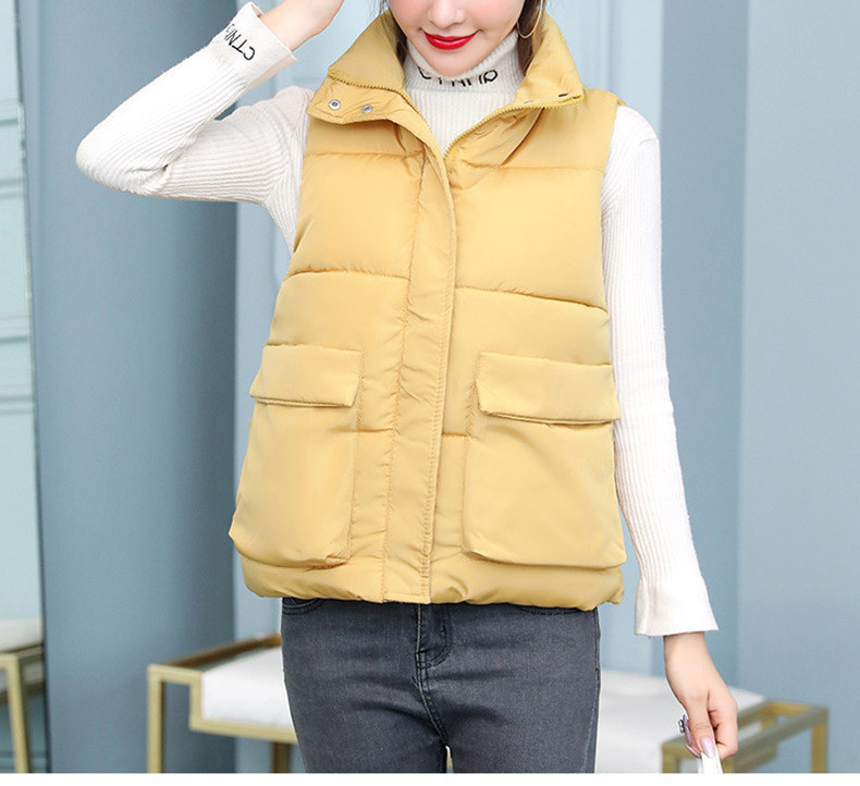 Naujas kasdienės moteriškos liemenės modelis su kvadratinėmis kišenėmis