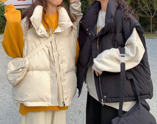 Naiste vesti lai kõrge kraega mudel