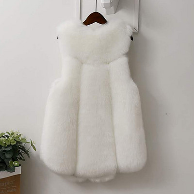 Moteriška pūkinė liemenė standartinio ilgio ir V formos apykakle