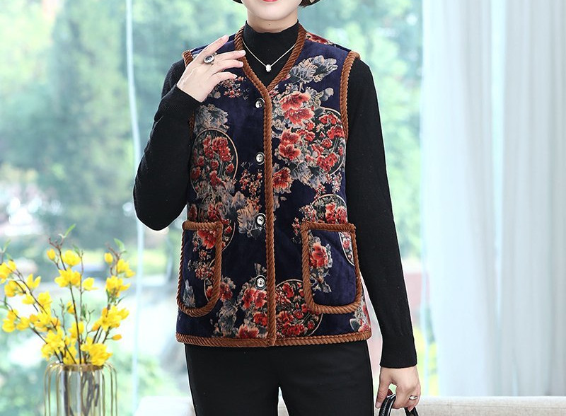 Κοντό γιλέκο με κουμπιά και λουλουδάτο μοτίβο για γυναίκες