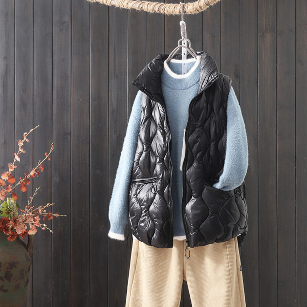 Rudens-žiemos moteriška liemenė su kišenėmis