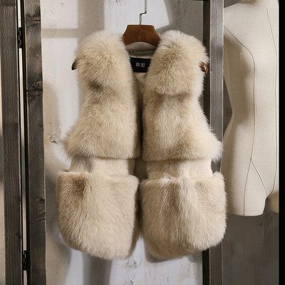 Uus mudel naiste sulevestist V-kujulise kraega ja suurustega kuni 2XL