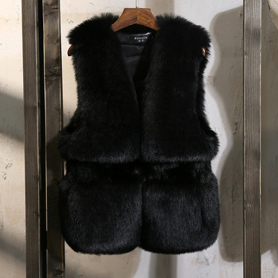 Uus mudel naiste sulevestist V-kujulise kraega ja suurustega kuni 2XL