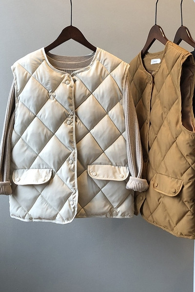 Naiste vabaaja vest nööpidega