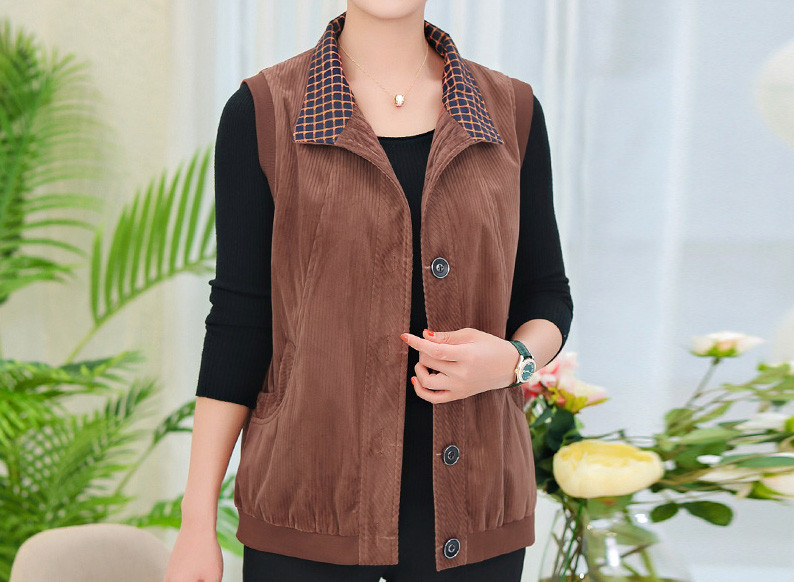 Naiste nööpide ja klassikalise kraega vest - suurus kuni 5XL