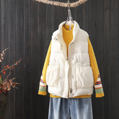 Moteriška žieminė liemenė aukšta apykakle ir sagomis