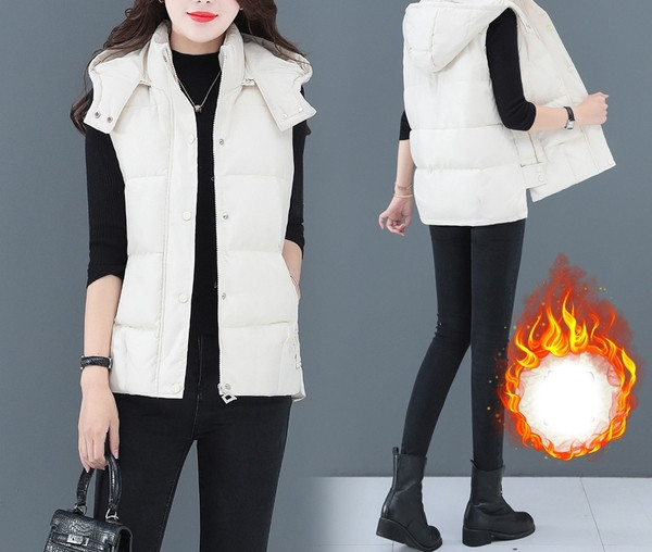 Naiste igapäevane kapuutsiga sügisvest