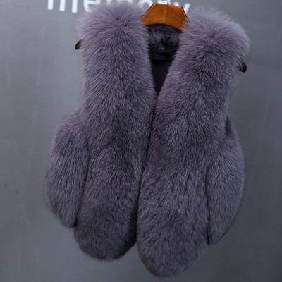 Lühike naiste sulevest V-kujulise kraega ja suurustega kuni 2XL