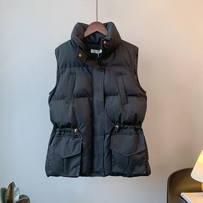 Γυναικείο χειμερινό γιλέκο με ψηλό γιακά και τσέπες