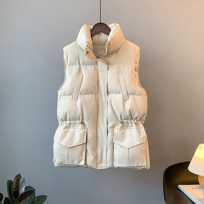 Γυναικείο χειμερινό γιλέκο με ψηλό γιακά και τσέπες