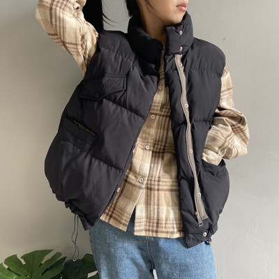 Naiste talvevest taskutega