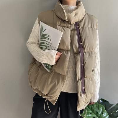 Naiste talvevest taskutega